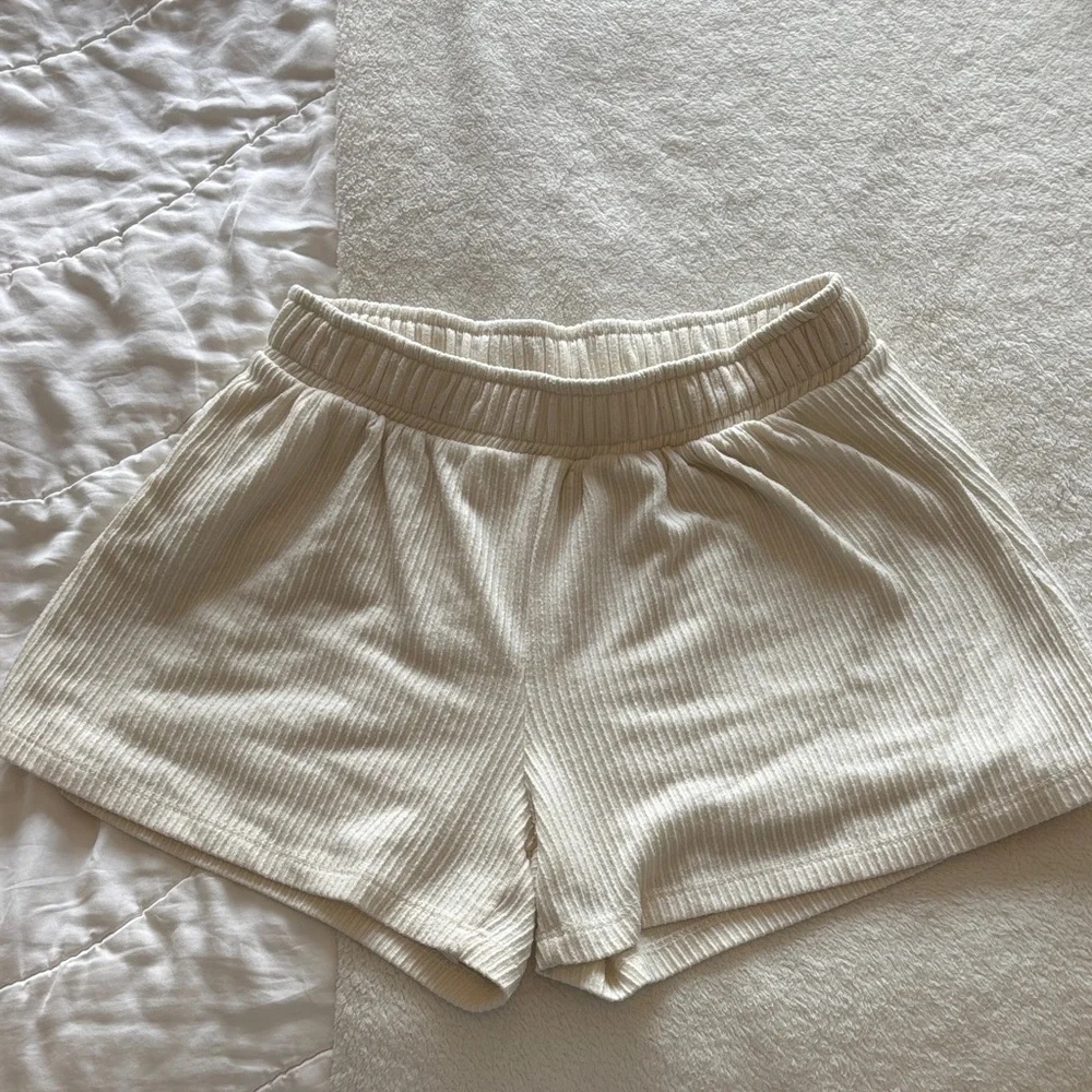 Altar’d State Cream Ribbed Shorts - Picture 2 of 5